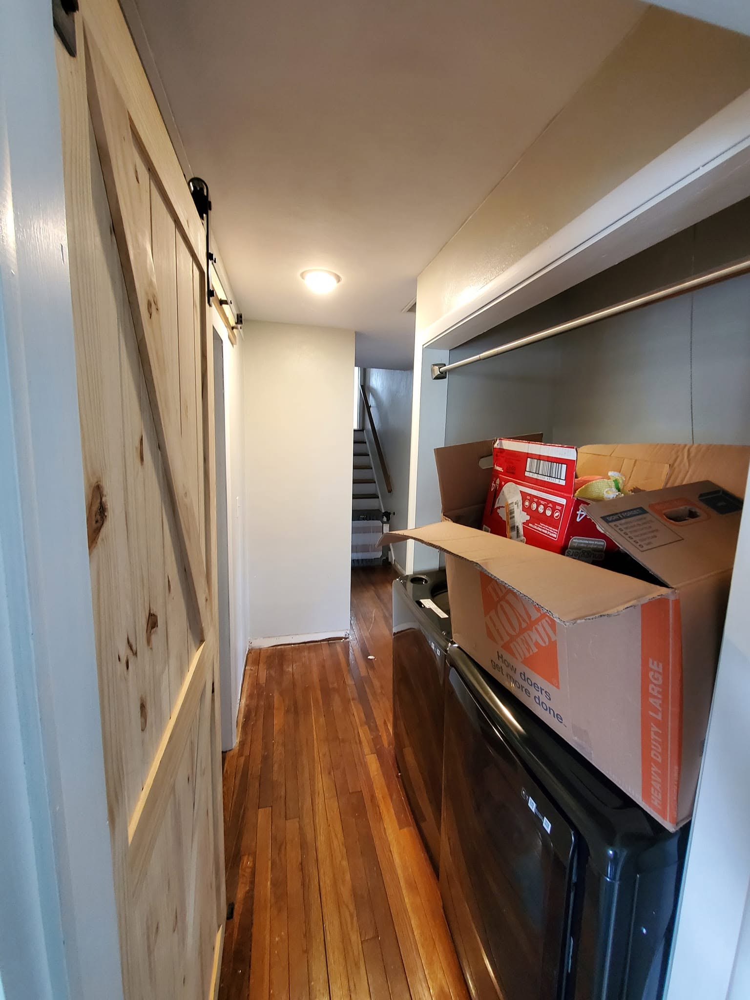 Barn door on a hallway slider