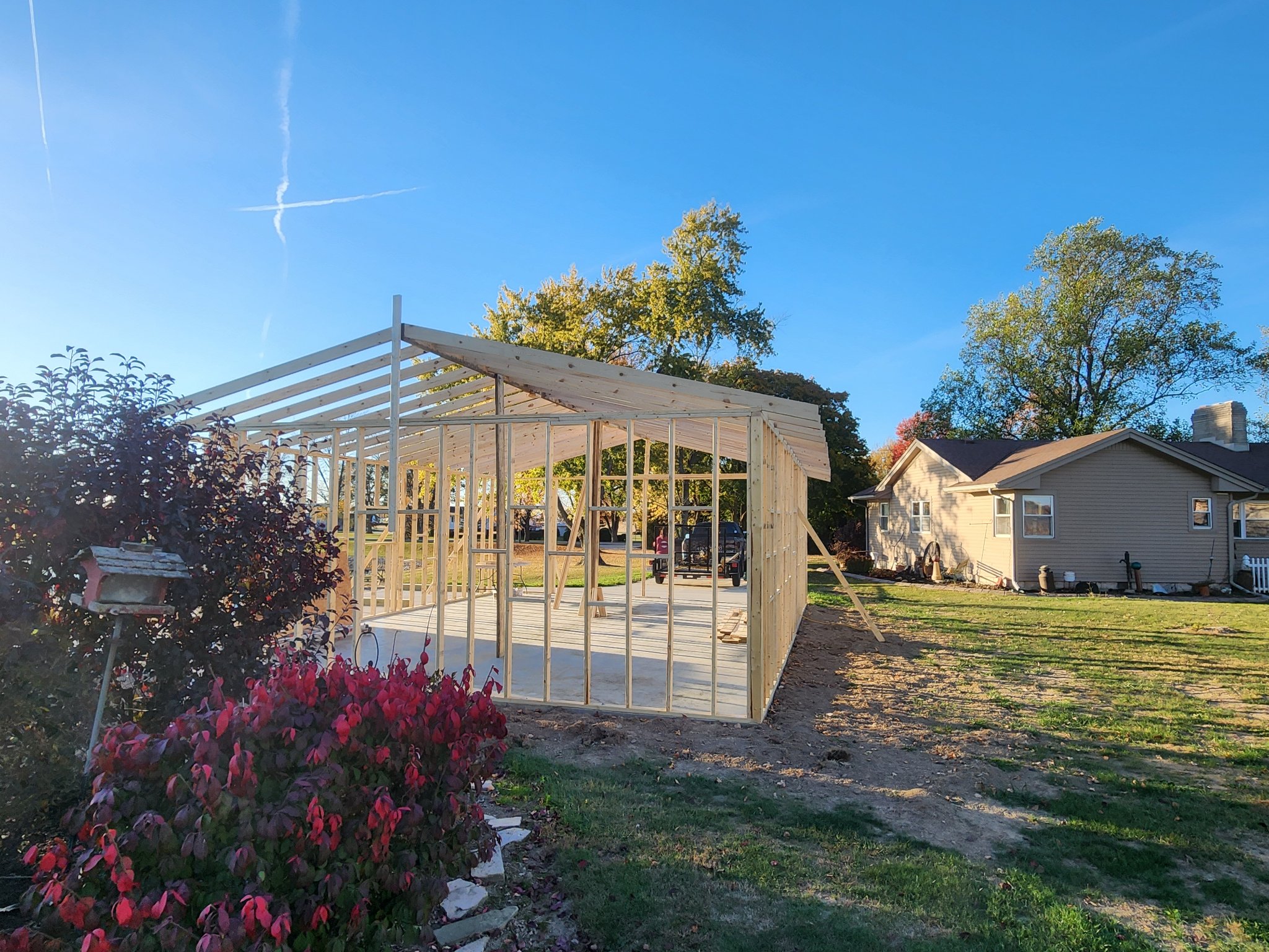 Bluffton barn build