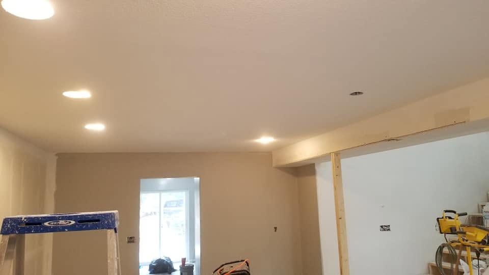 Painted room — recessed lights
