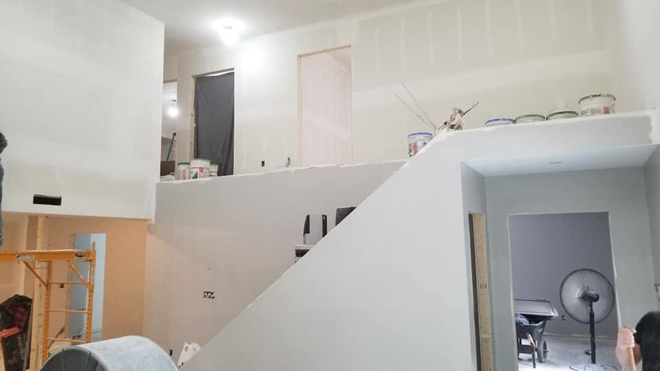 Stairwell wall and landing