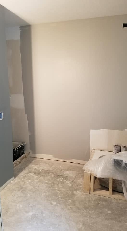 Painted room — concrete floor