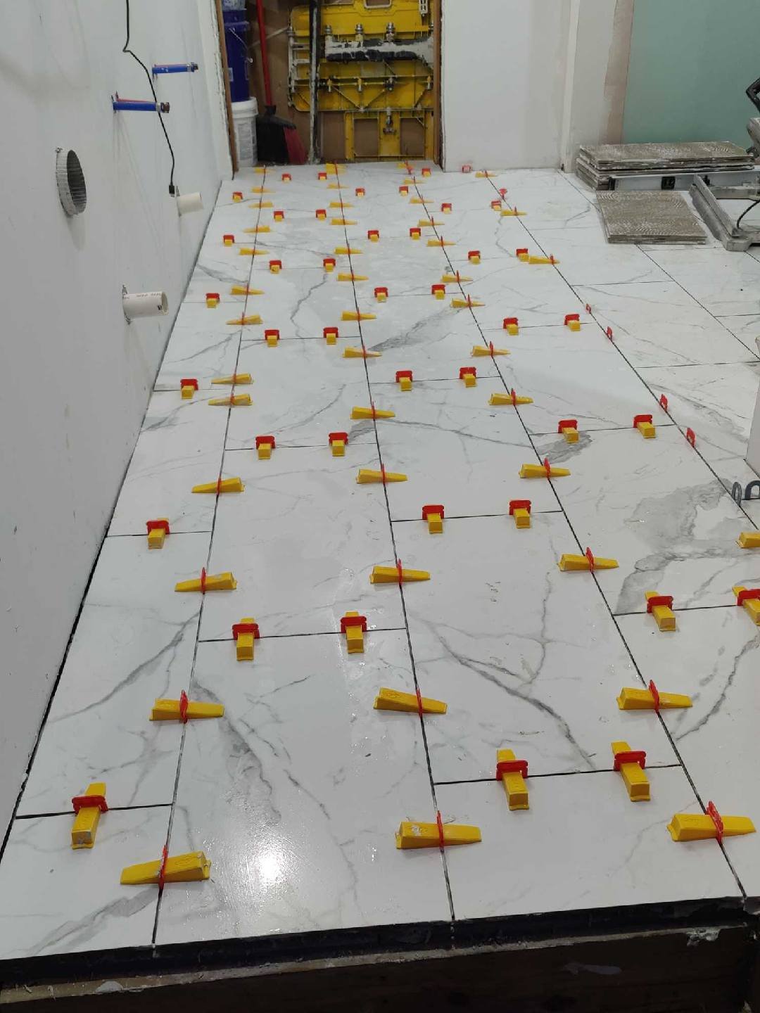 Marble tile floor — Tiffin